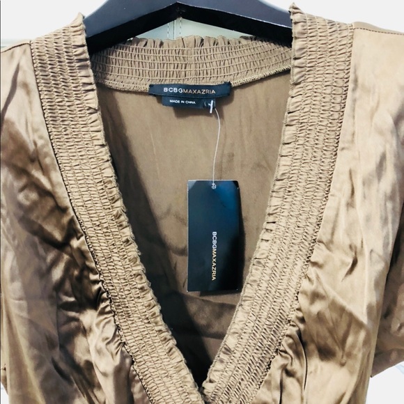 Beautiful summer dress. Never used. - Picture 4 of 7